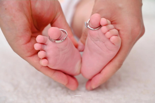 涉县宝宝打喷嚏发烧 涉县宝宝打喷嚏发烧